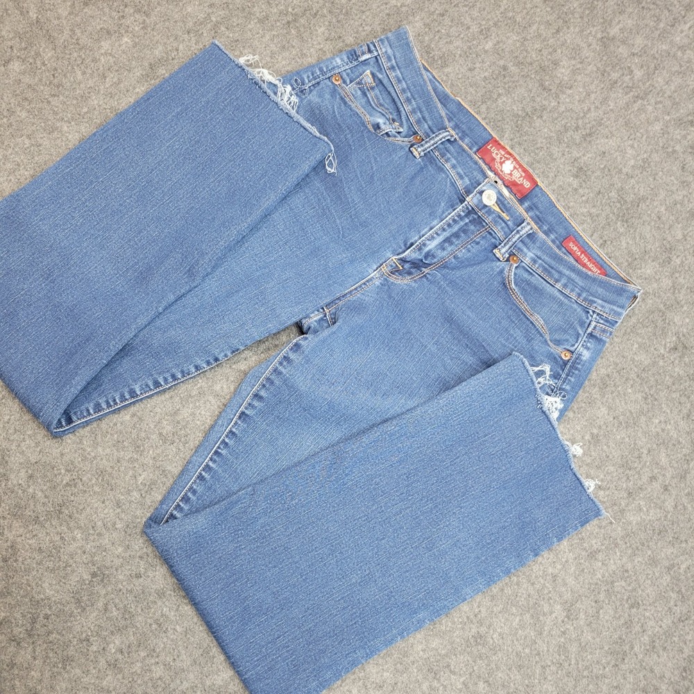 Lucky Brand Straight Leg Jeans in Medium Blue